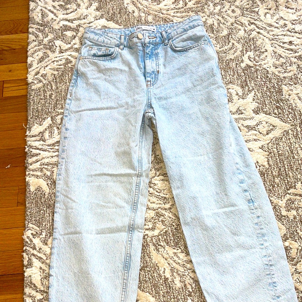 Zara light wash jeans